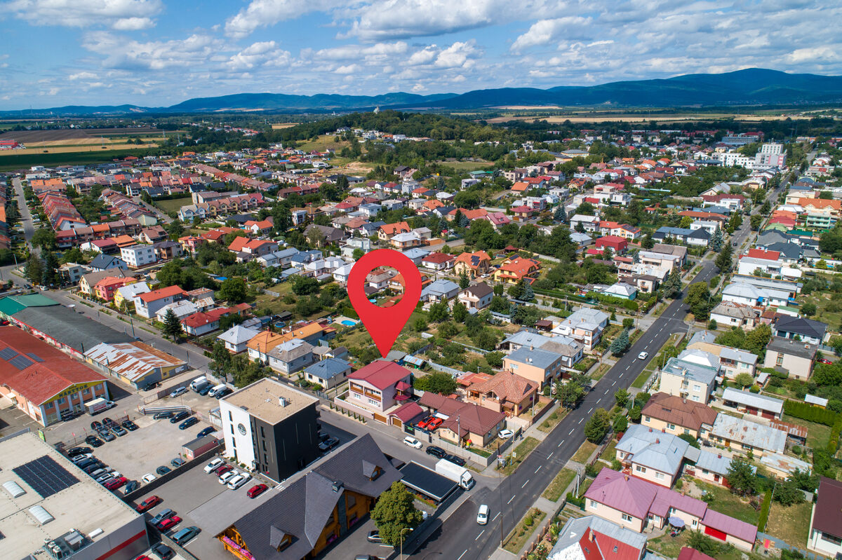 6-izbový rodinný dom s garážou pod Hrádkom v Michalovciach