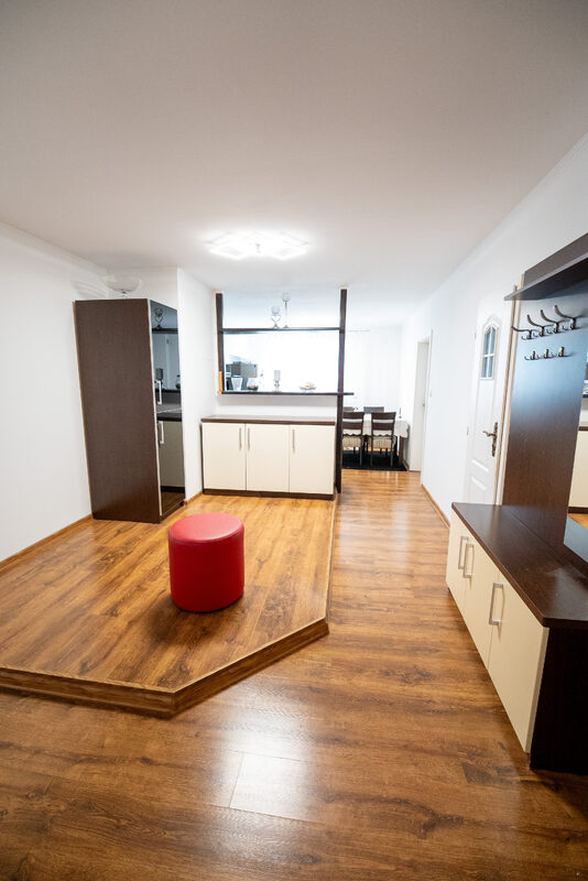 Kompletne zrekonštruovaný 4-izbový byt na Tyršovej ulici, Sobrance